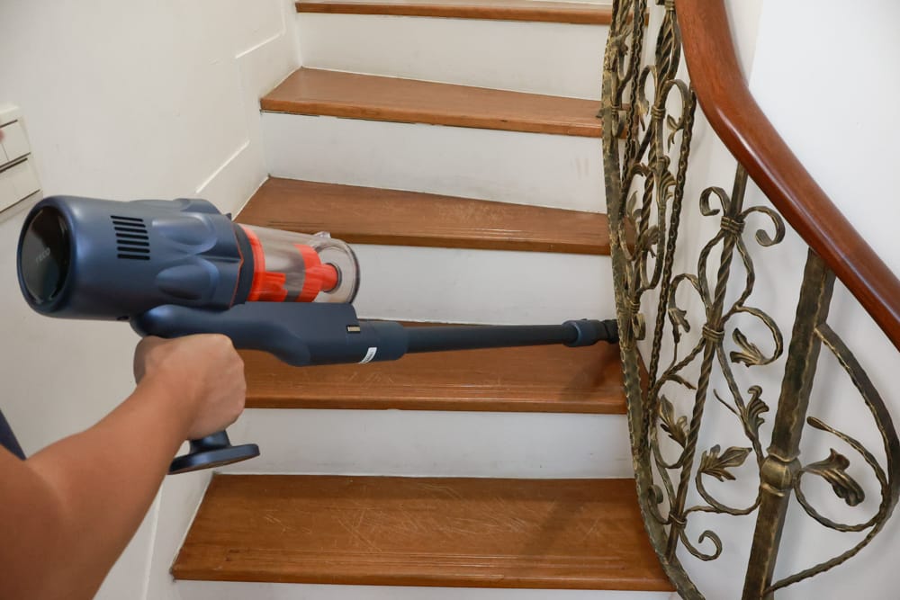 東元綠光顯塵吸塵器 XJ2501CB。光學顯塵科技、毛髮灰塵無所遁形、寵物家庭打掃神器、清潔地板超easy!! - 第21張圖 東元綠光顯塵吸塵器 XJ2501CB。光學顯塵科技、毛髮灰塵無所遁形、寵物家庭打掃神器、清潔地板超easy!!