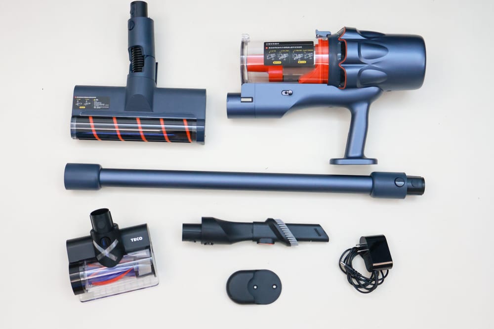 東元綠光顯塵吸塵器 XJ2501CB。光學顯塵科技、毛髮灰塵無所遁形、寵物家庭打掃神器、清潔地板超easy!! - 第3張圖 東元綠光顯塵吸塵器 XJ2501CB。光學顯塵科技、毛髮灰塵無所遁形、寵物家庭打掃神器、清潔地板超easy!!