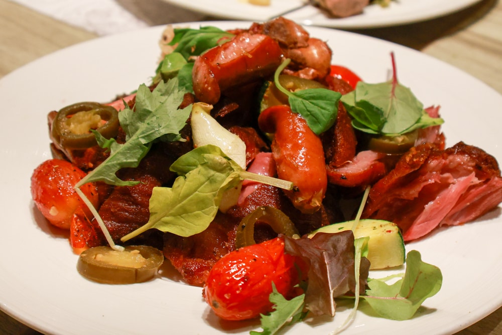 台北士林美食｜阿緹卡Pizza專賣店Antica58。陽明山美軍宿舍餐廳、寵物友善餐廳、草山小鎮、羅馬方形披薩