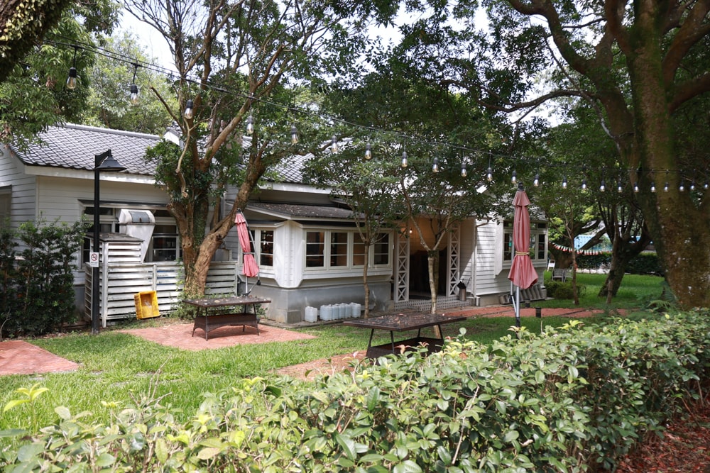 台北士林美食｜阿緹卡Pizza專賣店Antica58。陽明山美軍宿舍餐廳、寵物友善餐廳、草山小鎮、羅馬方形披薩