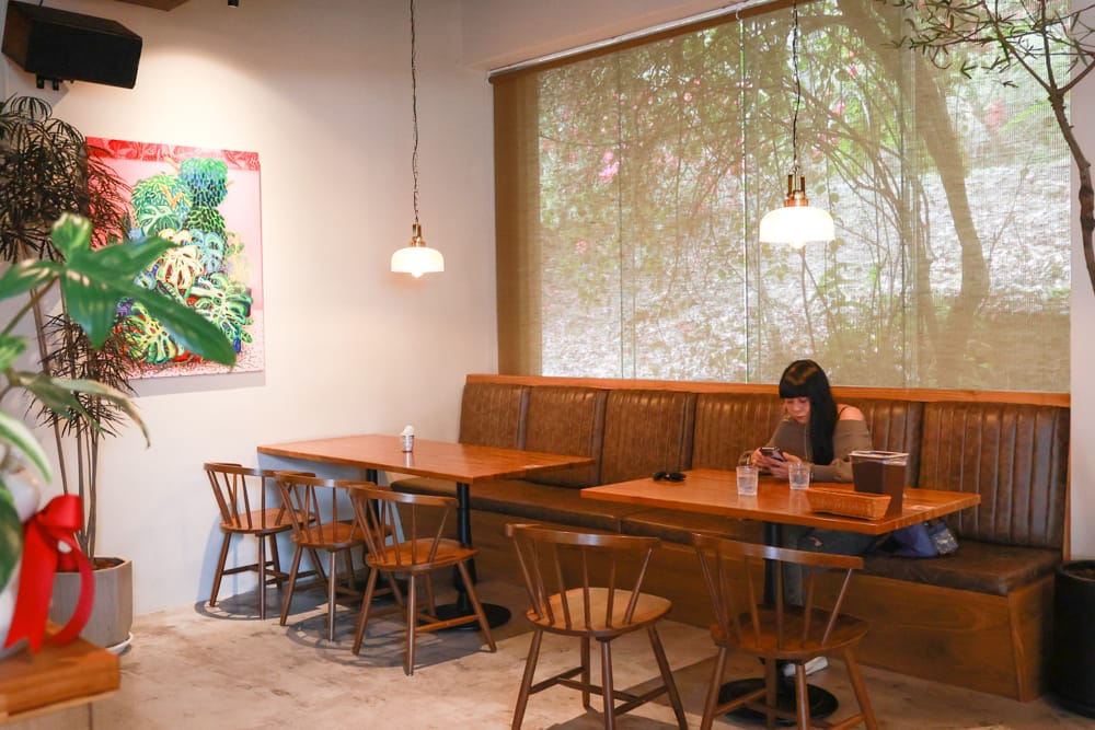 花蓮美食|山下陳涼。精緻泰式料理、峇里島風海景餐廳、庭院用餐區可以攜帶寵物、東南亞特色料理 - 第11張圖
