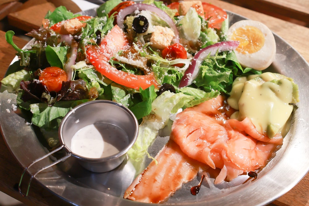 南投埔里｜桑心實驗室 emoLab。桑心合作社、山上山下集團、野奢露營風咖啡廳、寵物友善餐廳、南投桃米生態村