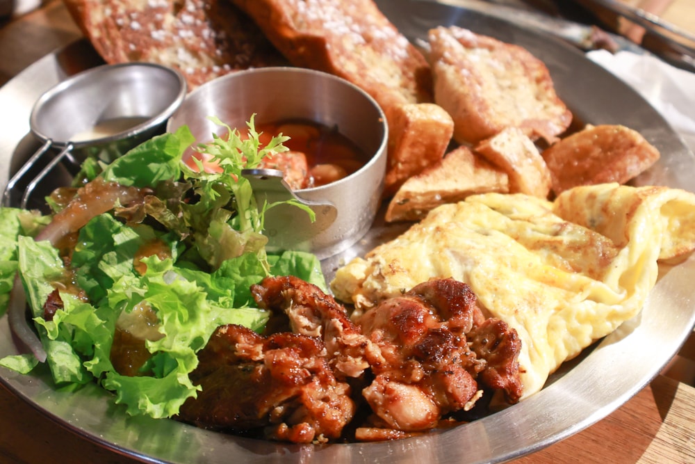 南投埔里｜桑心實驗室 emoLab。桑心合作社、山上山下集團、野奢露營風咖啡廳、寵物友善餐廳、南投桃米生態村