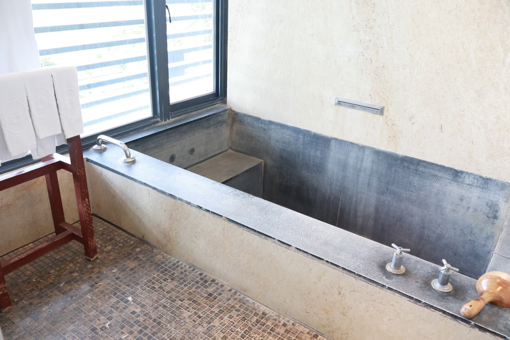 台中日光溫泉會館｜台中親子溫泉飯店首選。兒童遊戲室、溫水游泳池、SPA大眾溫泉池、露天風呂、親子客房