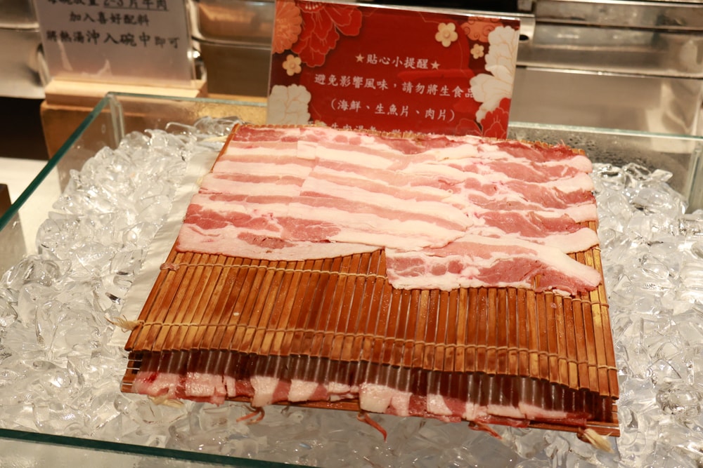 台中日光溫泉會館｜台中親子溫泉飯店首選。兒童遊戲室、溫水游泳池、SPA大眾溫泉池、露天風呂、親子客房