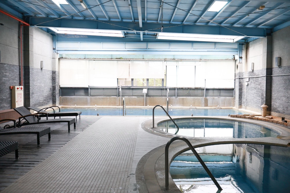 台中日光溫泉會館｜台中親子溫泉飯店首選。兒童遊戲室、溫水游泳池、SPA大眾溫泉池、露天風呂、親子客房