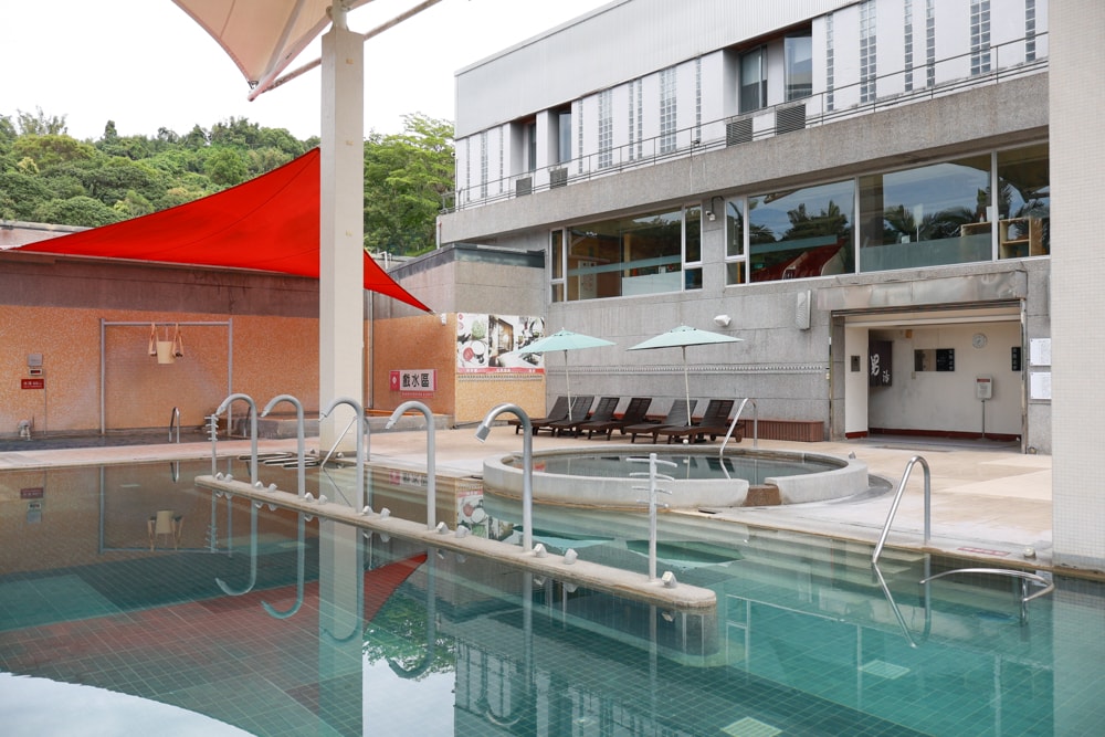 台中日光溫泉會館｜台中親子溫泉飯店首選。兒童遊戲室、溫水游泳池、SPA大眾溫泉池、露天風呂、親子客房