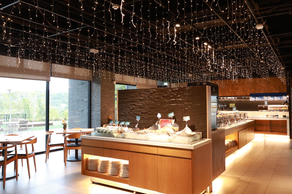 台中日光溫泉會館｜台中親子溫泉飯店首選。兒童遊戲室、溫水游泳池、SPA大眾溫泉池、露天風呂、親子客房