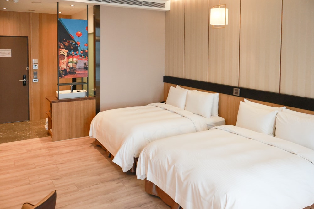 彰化鹿港澄悦酒店 Euphoria Hotel。鹿港最高景觀酒店。走路直達鹿港老街、鹿港小吃早餐吃到飽！