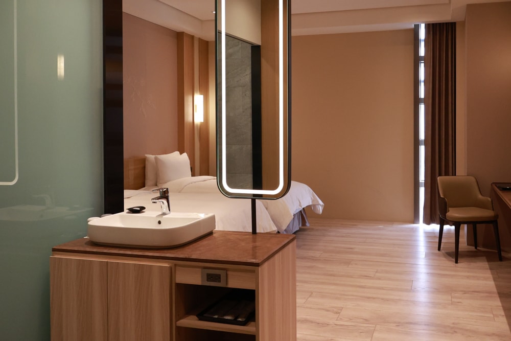 彰化鹿港澄悦酒店 Euphoria Hotel。鹿港最高景觀酒店。走路直達鹿港老街、鹿港小吃早餐吃到飽！