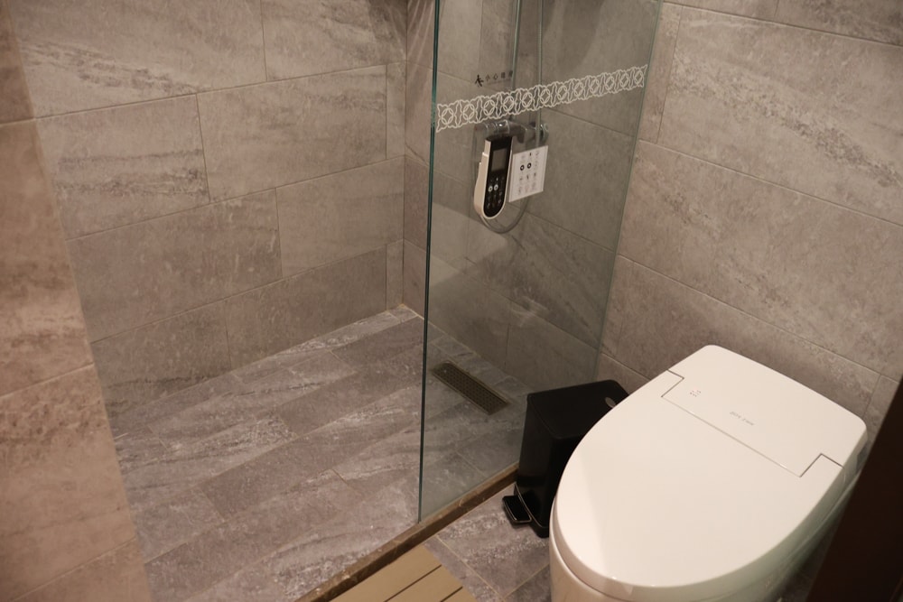 彰化鹿港澄悦酒店 Euphoria Hotel。鹿港最高景觀酒店。走路直達鹿港老街、鹿港小吃早餐吃到飽！