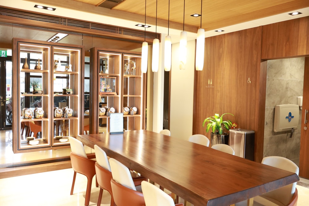 彰化鹿港澄悦酒店 Euphoria Hotel。鹿港最高景觀酒店。走路直達鹿港老街、鹿港小吃早餐吃到飽！