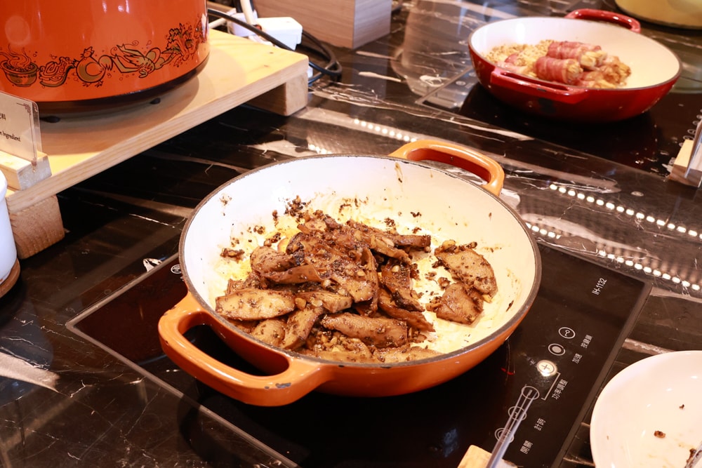 彰化鹿港澄悦酒店 Euphoria Hotel。鹿港最高景觀酒店。走路直達鹿港老街、鹿港小吃早餐吃到飽！