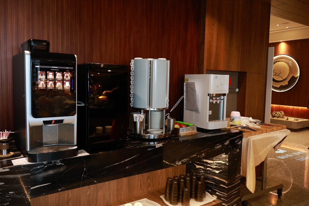 彰化鹿港澄悦酒店 Euphoria Hotel。鹿港最高景觀酒店。走路直達鹿港老街、鹿港小吃早餐吃到飽！