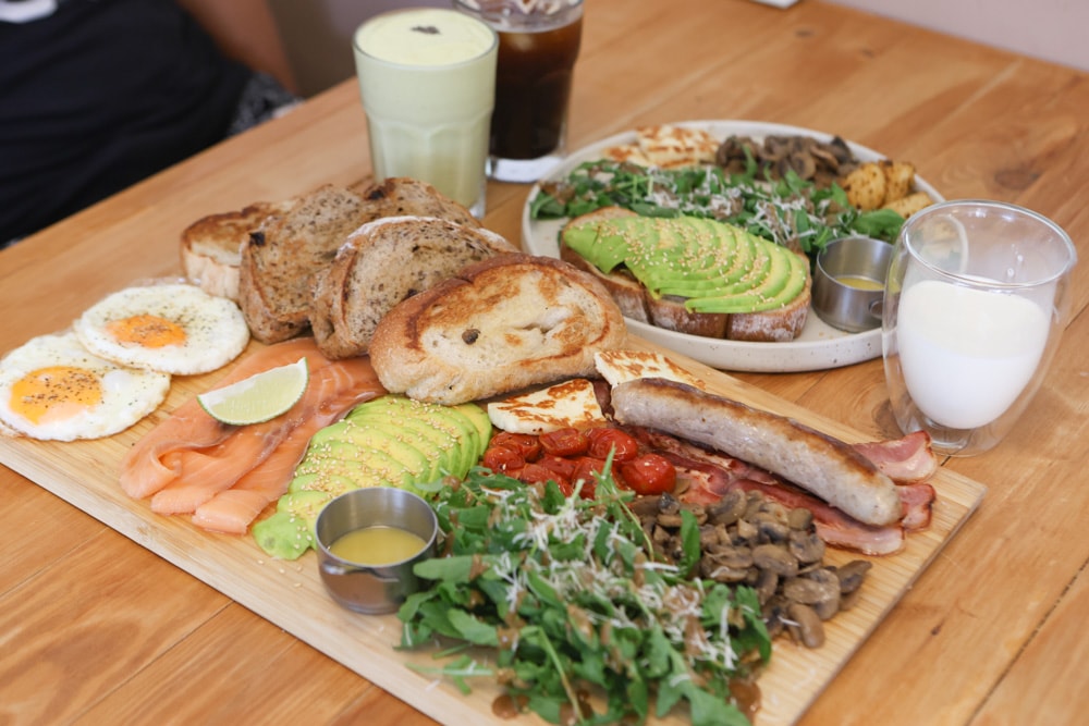 花蓮美崙美食|傷心男孩俱樂部。寵物友善餐廳、百年老宅澳式早午餐咖啡館、巴西莓果碗 - 第12張圖 花蓮美崙美食|傷心男孩俱樂部。寵物友善餐廳、百年老宅澳式早午餐咖啡館、巴西莓果碗