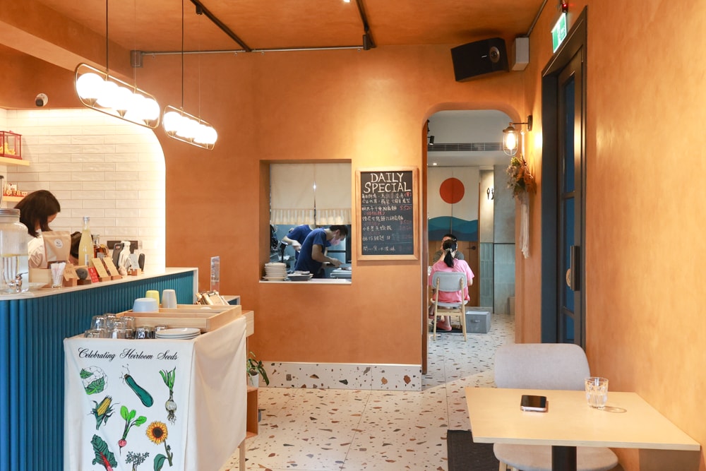 宜蘭冬山美食|和光找安。寵物友善餐廳、老宅創意西式料理、早午餐、精緻食材原始美味 - 第11張圖 宜蘭冬山美食|和光找安。寵物友善餐廳、老宅創意西式料理、早午餐、精緻食材原始美味