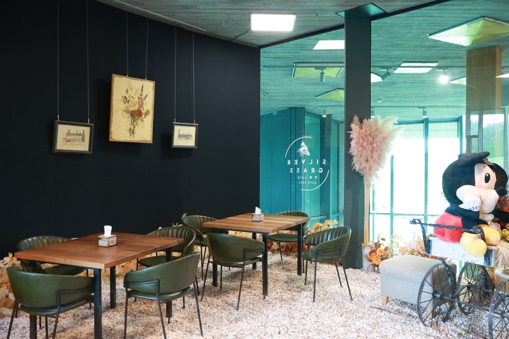 宜蘭壯圍美食｜芒草café 。芒草咖啡、寵物友善餐廳、網美咖啡廳、壯圍沙丘旅遊服務園區