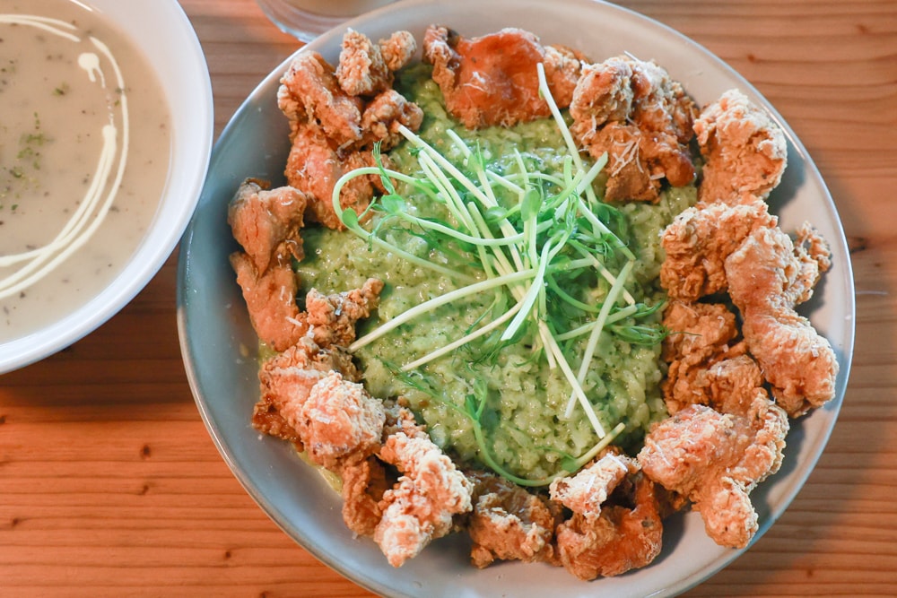 宜蘭壯圍美食｜芒草café 。芒草咖啡、寵物友善餐廳、網美咖啡廳、壯圍沙丘旅遊服務園區