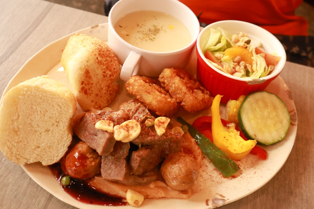 桃園大園美食|季風沙丘 – 老。樣子三店 。寵物友善餐廳、老宅工業風咖啡廳、草漯沙丘地質公園旁 - 第25張圖 桃園大園美食|季風沙丘 – 老。樣子三店 。寵物友善餐廳、老宅工業風咖啡廳、草漯沙丘地質公園旁