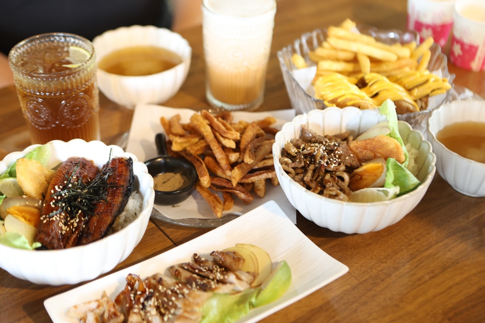 嘉義美食｜廢溫室Greenhouse Café。寵物友善餐廳、充滿綠意植栽的百年老宅餐廳、森林系咖啡廳