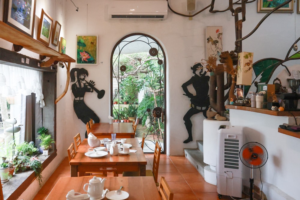 彰化田尾｜綠海咖啡館。寵物友善餐廳、彰化田尾景觀餐廳、花園餐廳、下午茶、異國美食、秘境咖啡廳