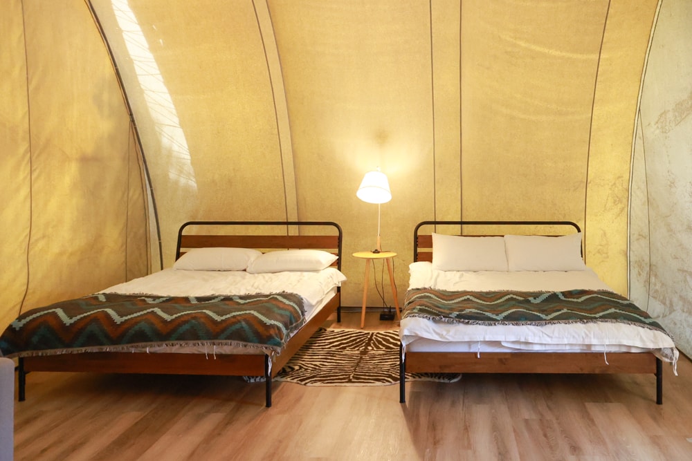 森渼原ALIVE Glamping Base｜台中豪華露營、寵物友善奢華露營、露營車、懶人露營、免裝備免搭帳、一泊三食