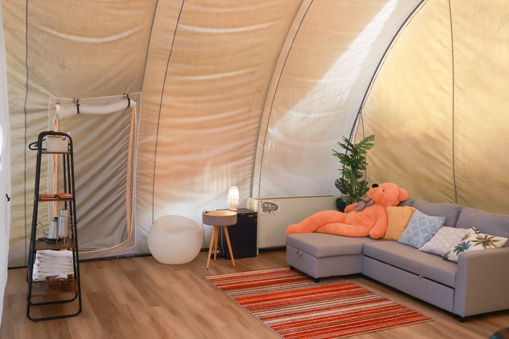 森渼原ALIVE Glamping Base｜台中豪華露營、寵物友善奢華露營、露營車、懶人露營、免裝備免搭帳、一泊三食