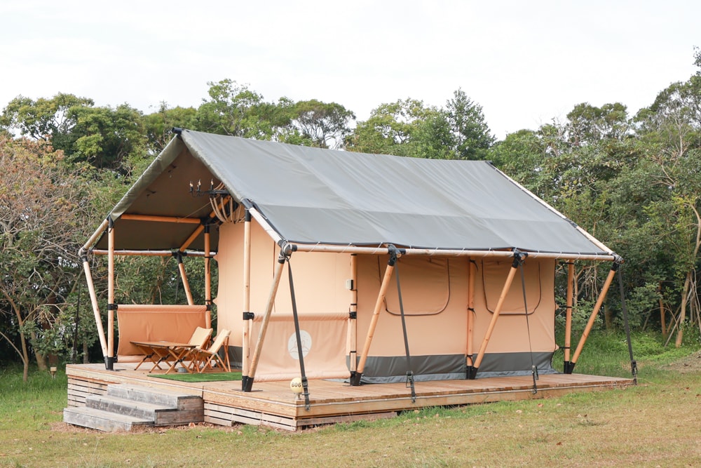森渼原ALIVE Glamping Base｜台中豪華露營、寵物友善奢華露營、露營車、懶人露營、免裝備免搭帳、一泊三食