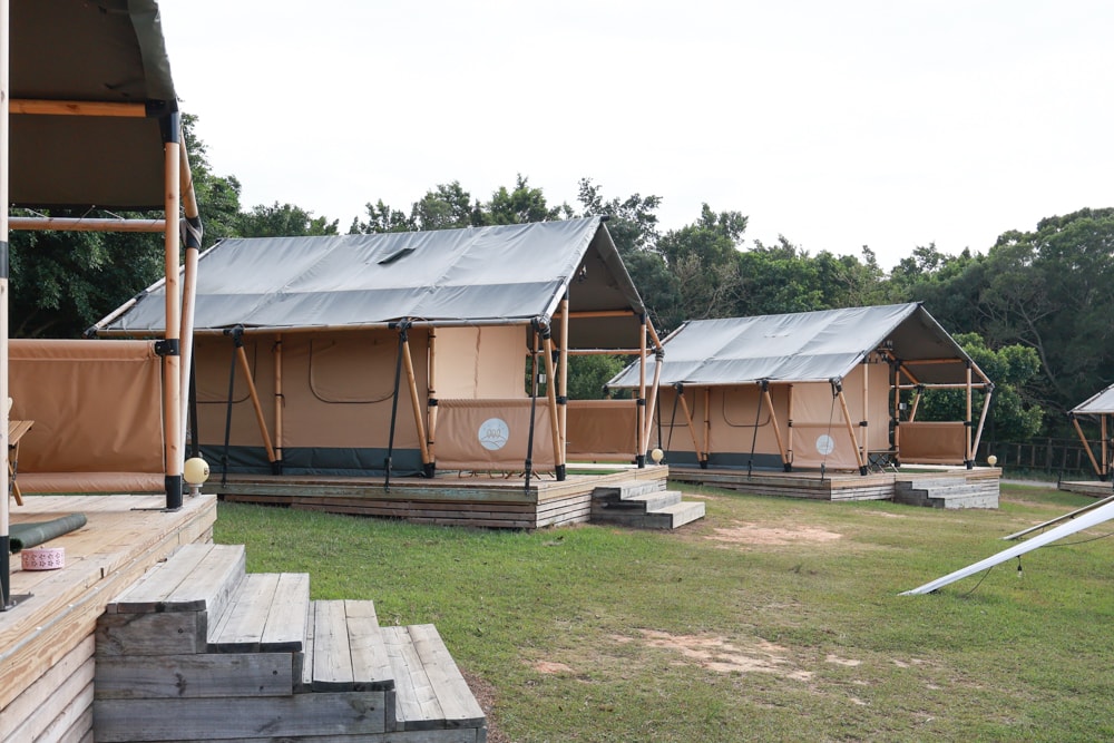 森渼原ALIVE Glamping Base｜台中豪華露營、寵物友善奢華露營、露營車、懶人露營、免裝備免搭帳、一泊三食