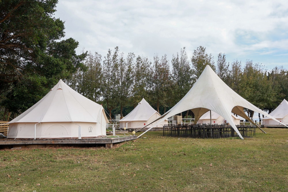 森渼原ALIVE Glamping Base｜台中豪華露營、寵物友善奢華露營、露營車、懶人露營、免裝備免搭帳、一泊三食