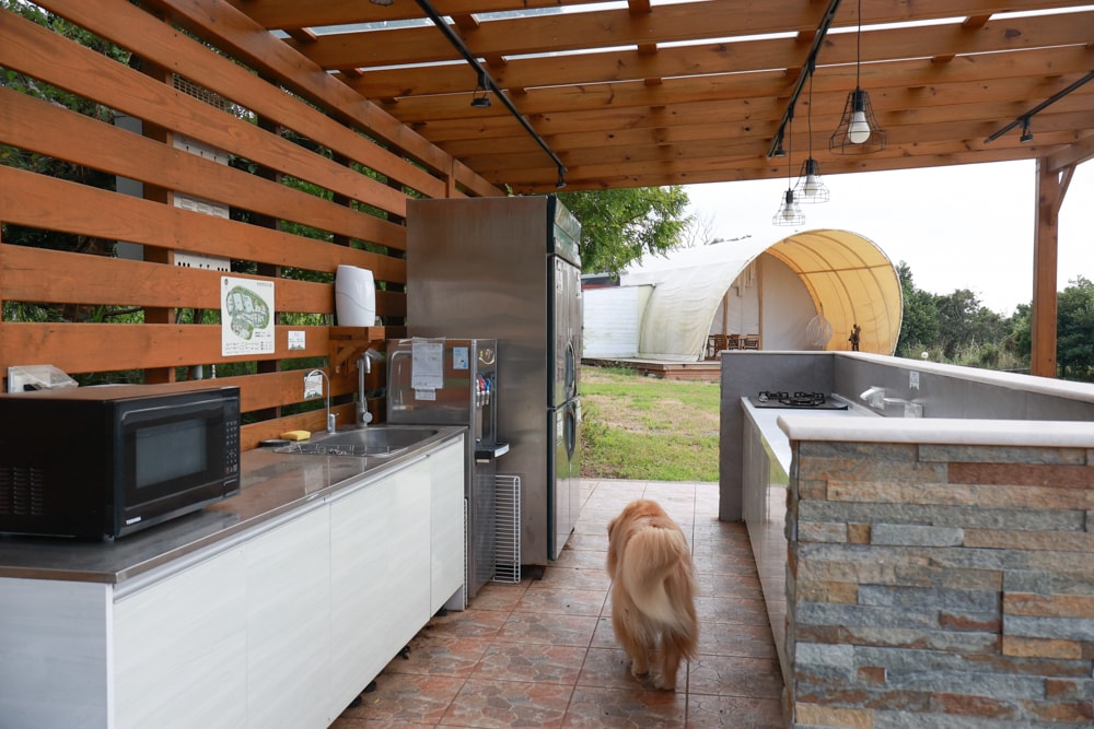 森渼原ALIVE Glamping Base｜台中豪華露營、寵物友善奢華露營、露營車、懶人露營、免裝備免搭帳、一泊三食