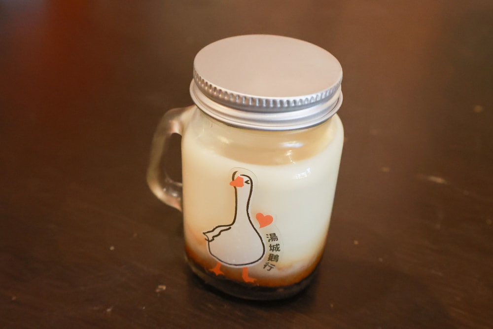 嘉義景點｜檜意森活村。寵物友善景點、森咖啡（雞蛋仔鬆餅咖啡廳）、湯城鵝行（鵝油專賣所）