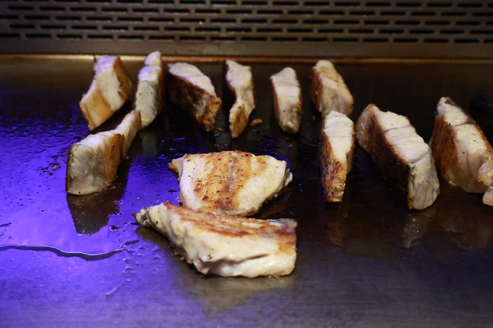 織田信長無菜單手作料理｜桃園中壢美食、無菜單浮誇鐵板燒、十三道海陸饗宴（包場可攜帶寵物）