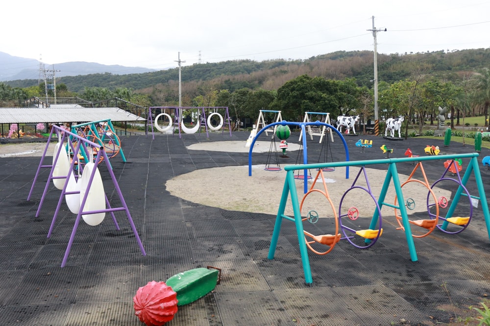新北貢寮。丹內丹內野奢莊園豪華露營、懶人露營車｜東北角寵物友善、親子友善、法式星空屋、全包式度假體驗