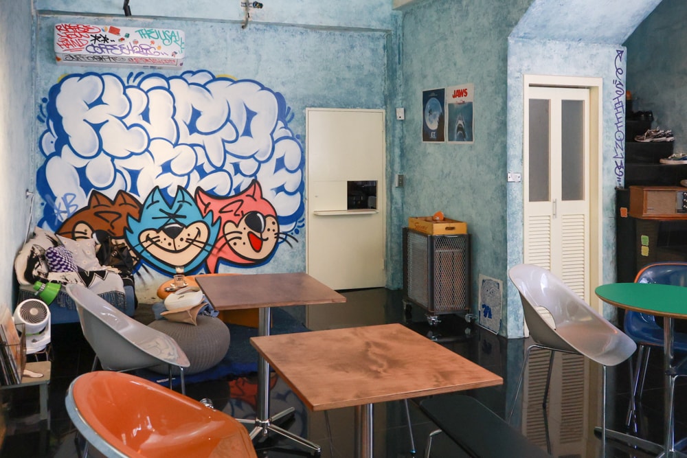 宜蘭五結美食|酷狗咖啡 KUGO CAFÉ。寵物友善餐廳、隱藏巷弄中的超酷美式塗鴉咖啡廳、美式工業風、隱藏油飯 - 第13張圖 宜蘭五結美食|酷狗咖啡 KUGO CAFÉ。寵物友善餐廳、隱藏巷弄中的超酷美式塗鴉咖啡廳、美式工業風、隱藏油飯