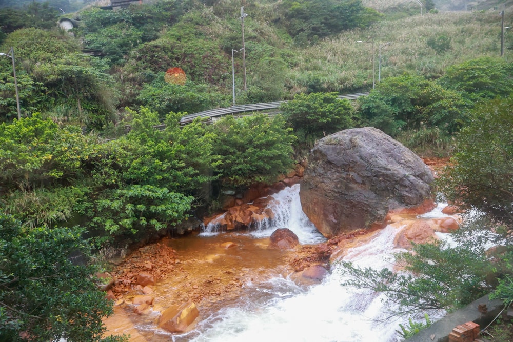 新北瑞芳美食｜水湳洞食不厭。寵物友善餐廳、懷舊老屋餐廳內品嚐古早味家常料理！