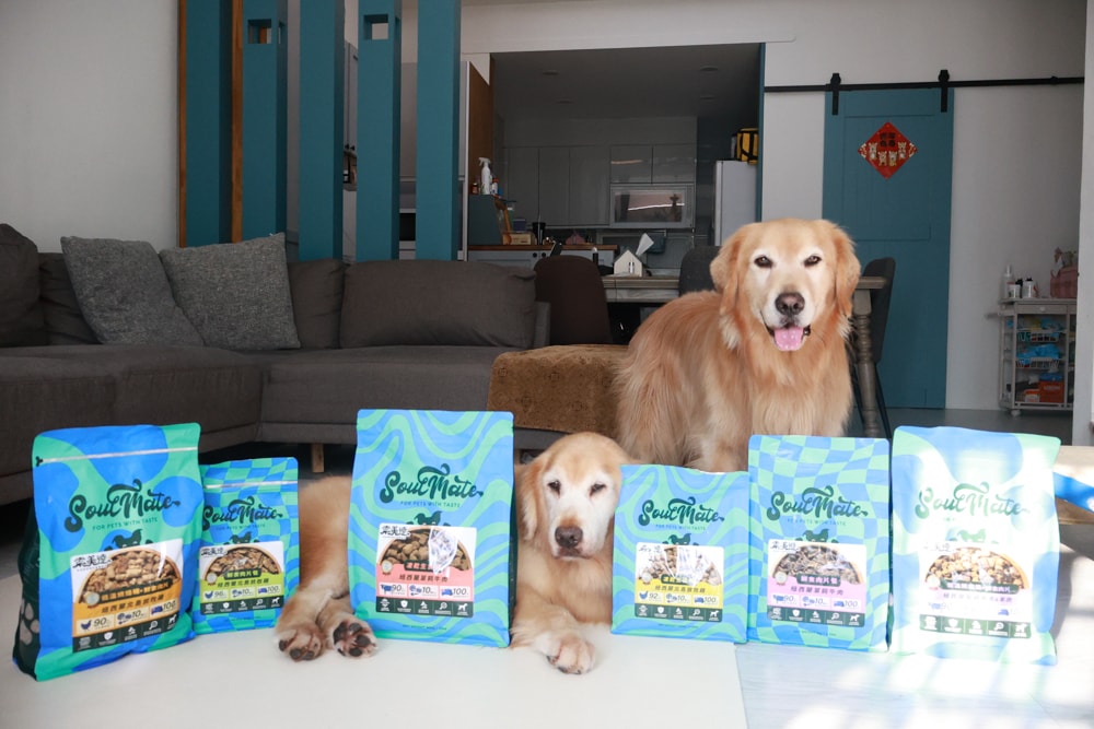 Soulmate索美達狗狗凍乾生食餐、狗狗生食肉片餐、低溫烘焙糧+鮮食肉片｜來自紐西蘭大自然的毛孩饗宴。犬糧、狗飼料、凍乾、生食、生食肉片、草飼牛