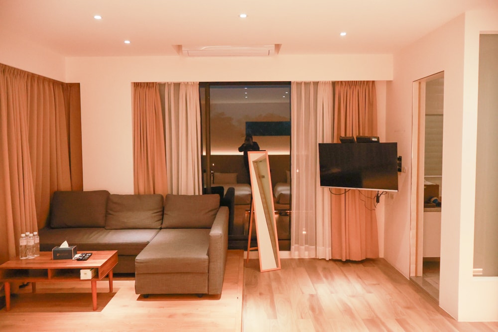 台南安平住宿推薦|衡定理台南安平包棟民宿.畃雨。高質感設計x寵物友善民宿,超值又放鬆的度假首選!! - 第20張圖 台南安平住宿推薦|衡定理台南安平包棟民宿.畃雨。高質感設計x寵物友善民宿,超值又放鬆的度假首選!!