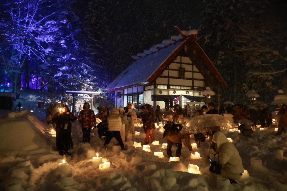 北海道札幌冬季秘境｜定山溪神社 × 雪燈路。夢幻雪蠟燭點燈祭，超浪漫の溫泉許願之旅！