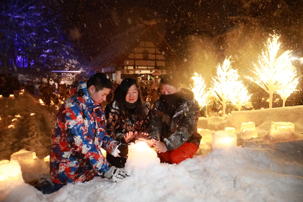 北海道札幌冬季秘境｜定山溪神社 × 雪燈路。夢幻雪蠟燭點燈祭，超浪漫の溫泉許願之旅！