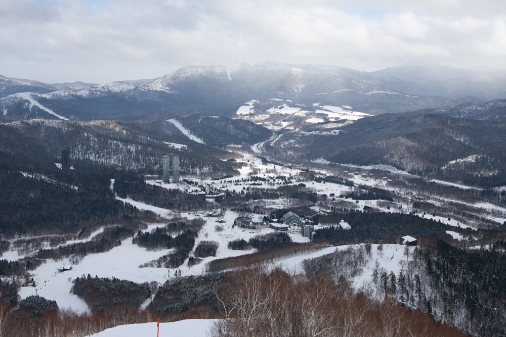 北海道星野TOMAMU度假村|冬季童話世界、一場粉雪與奇幻冰城的浪漫冒險!冬天不滑雪?來星野 TOMAMU也能玩瘋! - 第36張圖 北海道星野TOMAMU度假村|冬季童話世界、一場粉雪與奇幻冰城的浪漫冒險!冬天不滑雪?來星野 TOMAMU也能玩瘋!