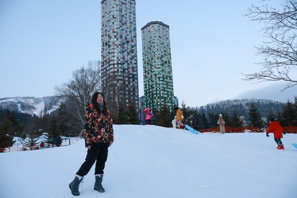 北海道星野TOMAMU度假村|冬季童話世界、一場粉雪與奇幻冰城的浪漫冒險!冬天不滑雪?來星野 TOMAMU也能玩瘋! - 第65張圖 北海道星野TOMAMU度假村|冬季童話世界、一場粉雪與奇幻冰城的浪漫冒險!冬天不滑雪?來星野 TOMAMU也能玩瘋!