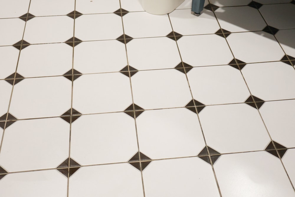 茉莉家事服務｜專業清潔團隊，讓家瞬間煥然一新，大台北地區居家清潔服務推薦、狗毛、髒污、霉斑、油污一次搞定