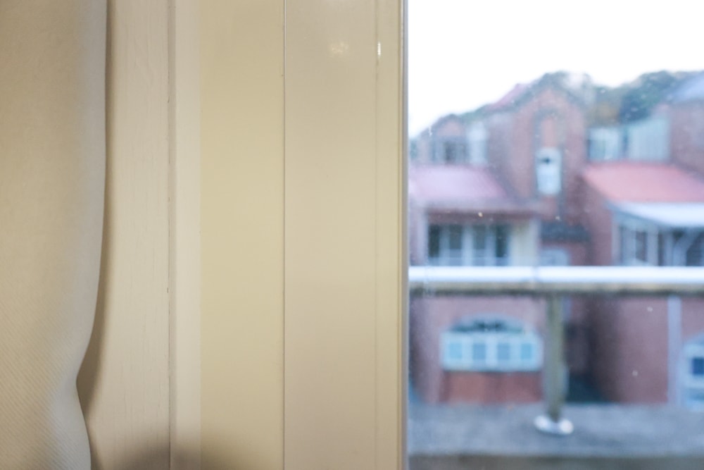 茉莉家事服務｜專業清潔團隊，讓家瞬間煥然一新，大台北地區居家清潔服務推薦、狗毛、髒污、霉斑、油污一次搞定