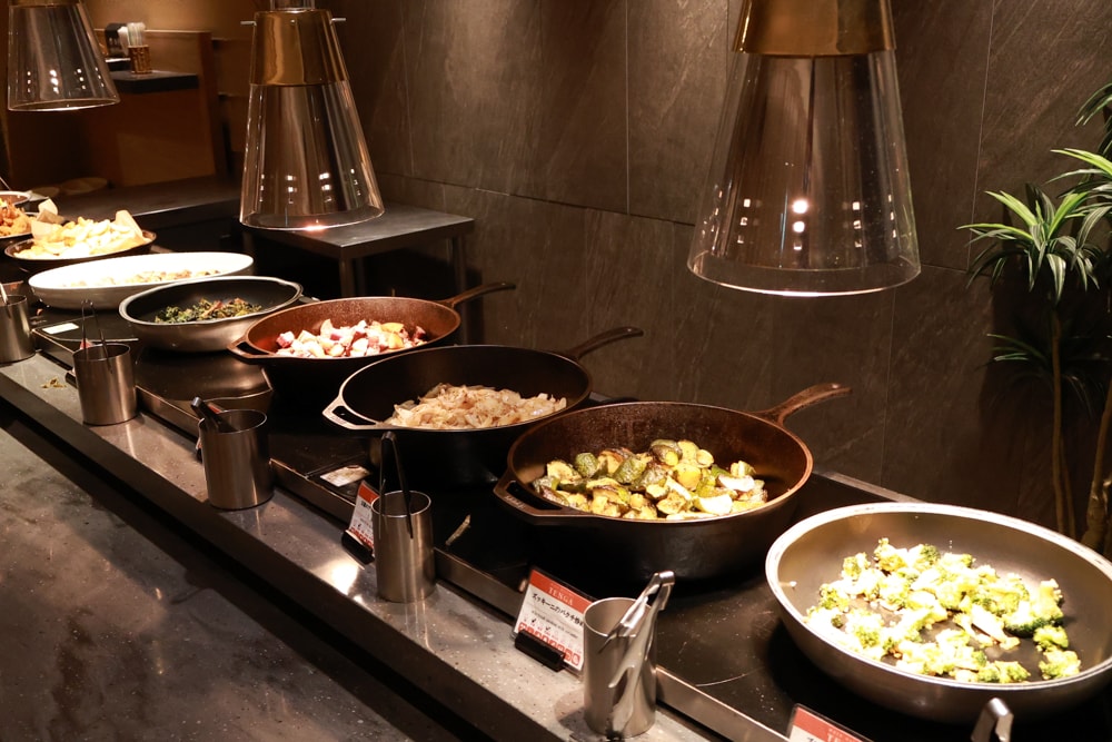 北海道阿寒湖飯店推薦｜阿寒遊久之里鶴雅。泡湯、美食與湖光山色的完美結合、一泊二食、溫泉旅館