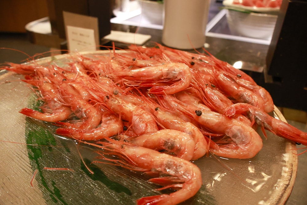 北海道阿寒湖飯店推薦｜阿寒遊久之里鶴雅。泡湯、美食與湖光山色的完美結合、一泊二食、溫泉旅館