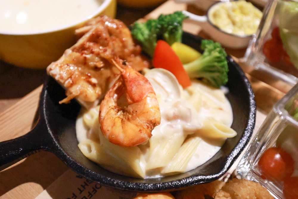 LAPOPO 拉波波村｜基隆豪華露營。一泊三食免裝備、獨立衛浴＋峽谷生態導覽＋寵物友善露營