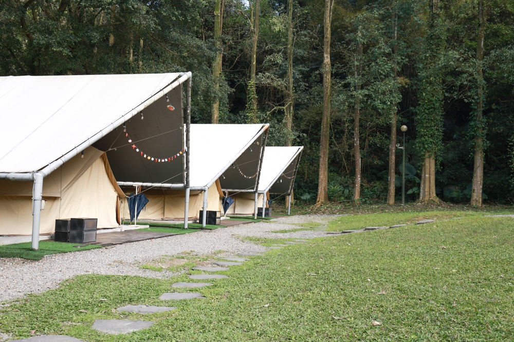 LAPOPO 拉波波村｜基隆豪華露營。一泊三食免裝備、獨立衛浴＋峽谷生態導覽＋寵物友善露營
