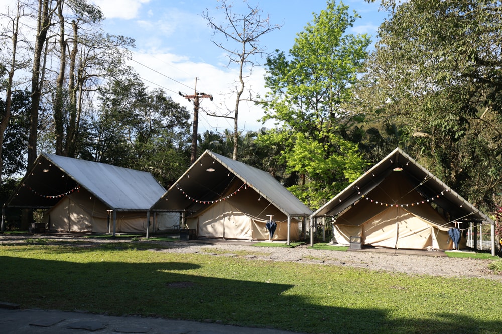 LAPOPO 拉波波村｜基隆豪華露營。一泊三食免裝備、獨立衛浴＋峽谷生態導覽＋寵物友善露營