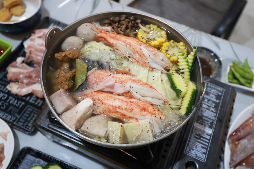 LAPOPO 拉波波村｜基隆豪華露營。一泊三食免裝備、獨立衛浴＋峽谷生態導覽＋寵物友善露營